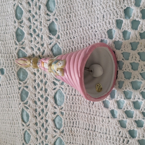 FREE W/ $10.00 bundle.Easter Decorations 🐣 Set of 9 - Picture 3 of 8